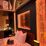 Apartamento Le Secret De Cléopâtre, De Luxe Avec Jacuzzi Et Pièce Secrète