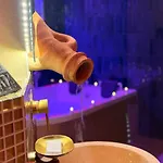Le Secret De Cleopatre, De Luxe Avec Jacuzzi Et Piece Secrete 公寓