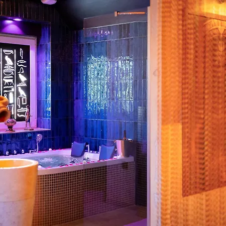 Le Secret De Cleopatre, De Luxe Avec Jacuzzi Et Piece Secrete *