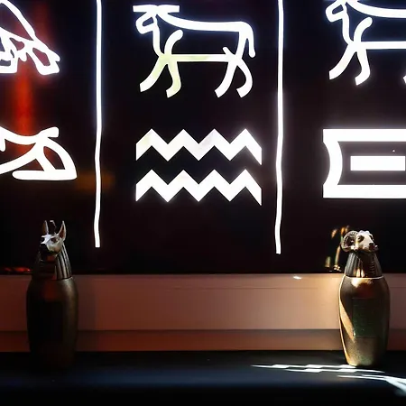 Le Secret De Cléopâtre, De Luxe Avec Jacuzzi Et Pièce Secrète Scheibenhard