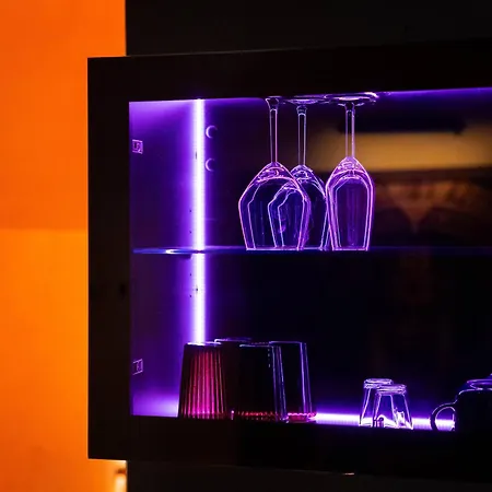 Le Secret De Cléopâtre, De Luxe Avec Jacuzzi Et Pièce Secrète Appartamento