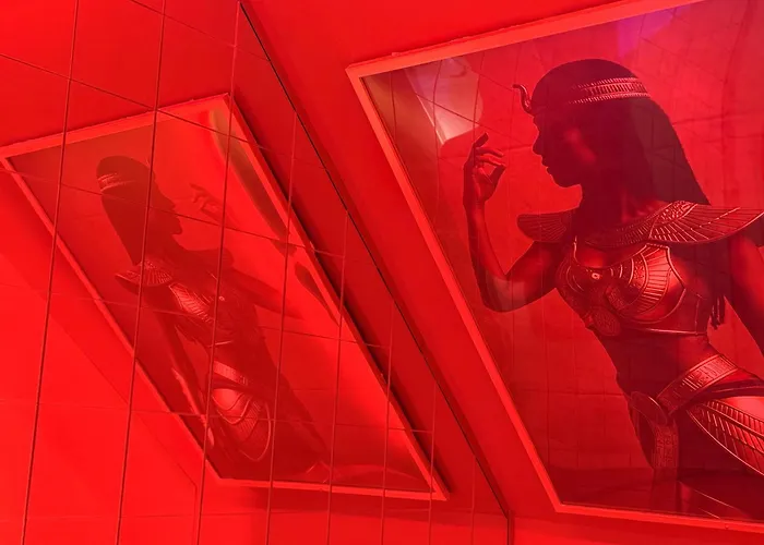 Le Secret De Cleopatre, De Luxe Avec Jacuzzi Et Piece Secrete Appartement Scheibenhard