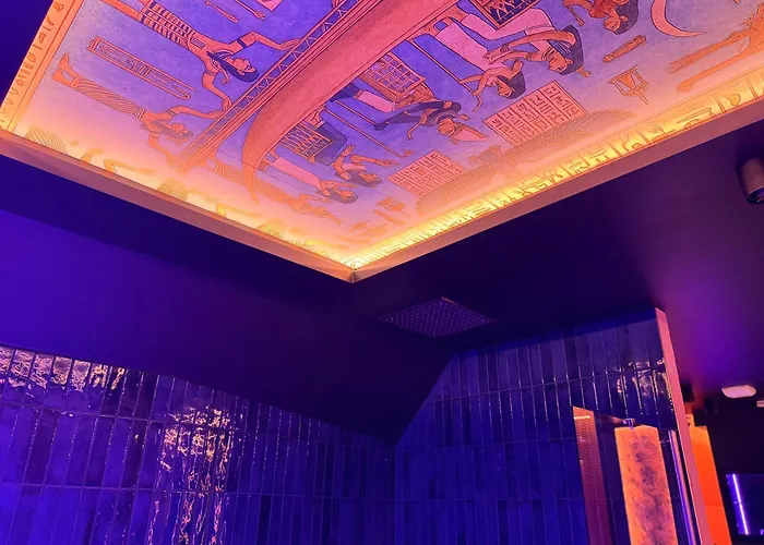 Appartement Le Secret De Cleopatre, De Luxe Avec Jacuzzi Et Piece Secrete Scheibenhard