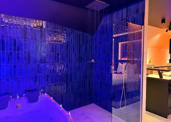 Le Secret De Cleopatre, De Luxe Avec Jacuzzi Et Piece Secrete * Scheibenhard