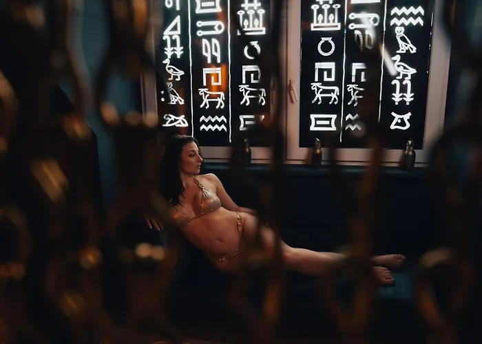 شقة Le Secret De Cleopatre, De Luxe Avec Jacuzzi Et Piece Secrete Scheibenhard